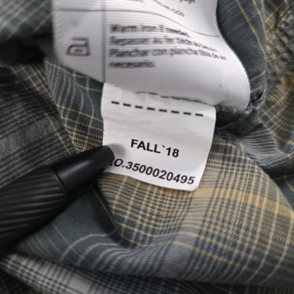 Carhartt Relaxed Fit XL Flannel Shirt Men's Plaid Long Sleeve Workwear - Picture 12 of 12